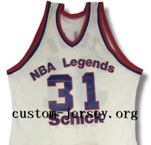 Zelmo Beaty's 1985 Schick NBA Legends jersey